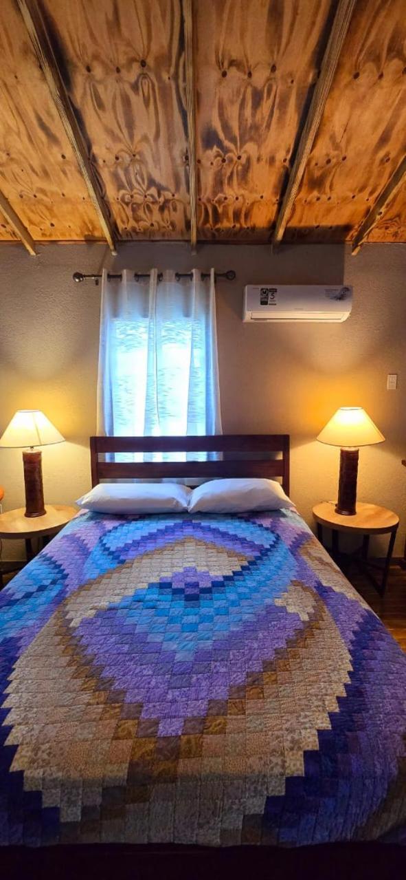 Tuquil-Ha Bed & Breakfast Ladyville Exterior foto